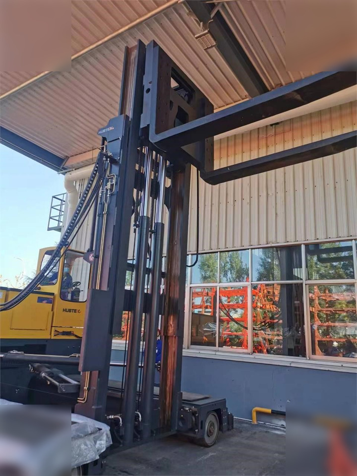 2017 HUBTEX MQ130 - Seitenstapler: das Bild 4 2017 HUBTEX MQ130 - Seitenstapler: das Bild 4