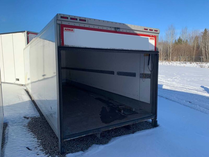 Arka BOX FOR TRUCK 8050x2500x2300 MM / FURGOON - Kofferaufbau: das Bild 4 Arka BOX FOR TRUCK 8050x2500x2300 MM / FURGOON - Kofferaufbau: das Bild 4