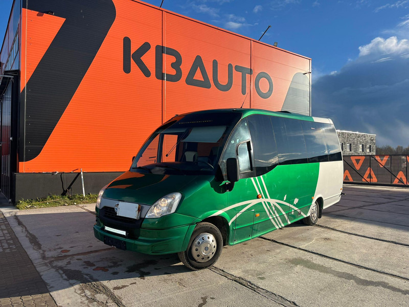 Iveco Indcar Wing 4x2 23 SEATS / AC / WEBASTO - Kleinbus, Personentransporter: das Bild 3 Iveco Indcar Wing 4x2 23 SEATS / AC / WEBASTO - Kleinbus, Personentransporter: das Bild 3