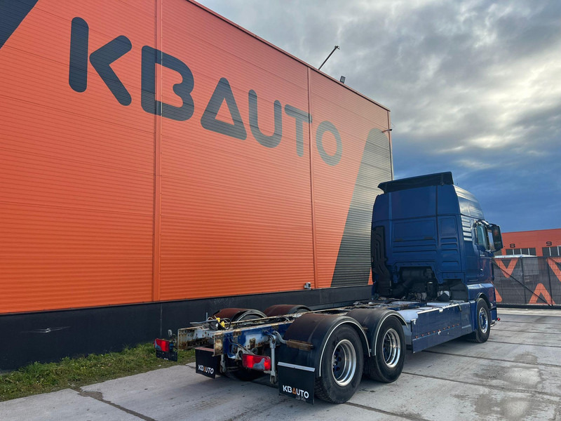 MAN TGX 33.560 6x4 CHASSIS L=6907 mm - Fahrgestell LKW: das Bild 5 MAN TGX 33.560 6x4 CHASSIS L=6907 mm - Fahrgestell LKW: das Bild 5