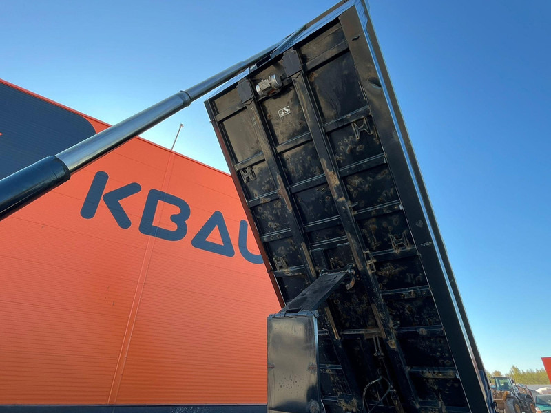 MAN TGX 35.480 8x4*4 BOX L=6105 mm – Leasing MAN TGX 35.480 8x4*4 BOX L=6105 mm: das Bild 13