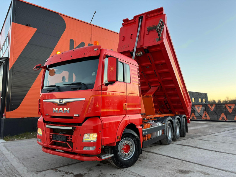MAN TGX 35.500 8x4*4 BOX L=6232 mm - Kipper: das Bild 2 MAN TGX 35.500 8x4*4 BOX L=6232 mm - Kipper: das Bild 2