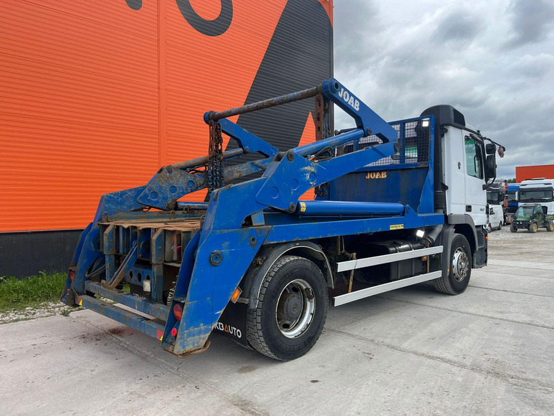 Absetzkipper Mercedes-Benz Actros 1832 4x2 JOAB HL 14 U: das Bild 6