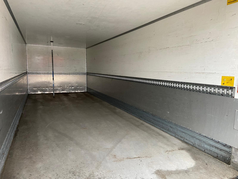 Koffer LKW Mercedes-Benz Antos 1827 4x2 BOX L=7538 mm: das Bild 13