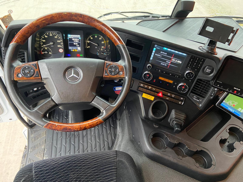 Innenraum Bild 1: Koffer LKW Mercedes-Benz Antos 1827 4x2 BOX L=7538 mm