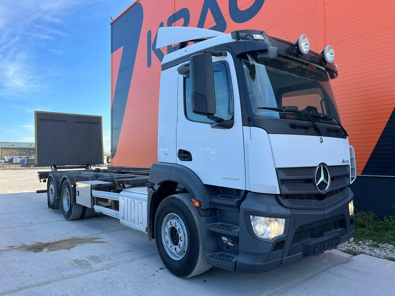 Mercedes-Benz Antos 2535 6x2*4 FOR SALE AS CHASSIS L=7788 mm - Fahrgestell LKW: das Bild 4 Mercedes-Benz Antos 2535 6x2*4 FOR SALE AS CHASSIS L=7788 mm - Fahrgestell LKW: das Bild 4