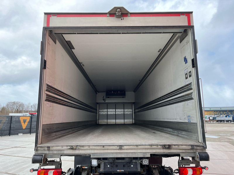 Kühlkoffer LKW Mercedes-Benz Antos 2545 6x2*4 SUPRA 850 / BOX L=9462 mm: das Bild 10