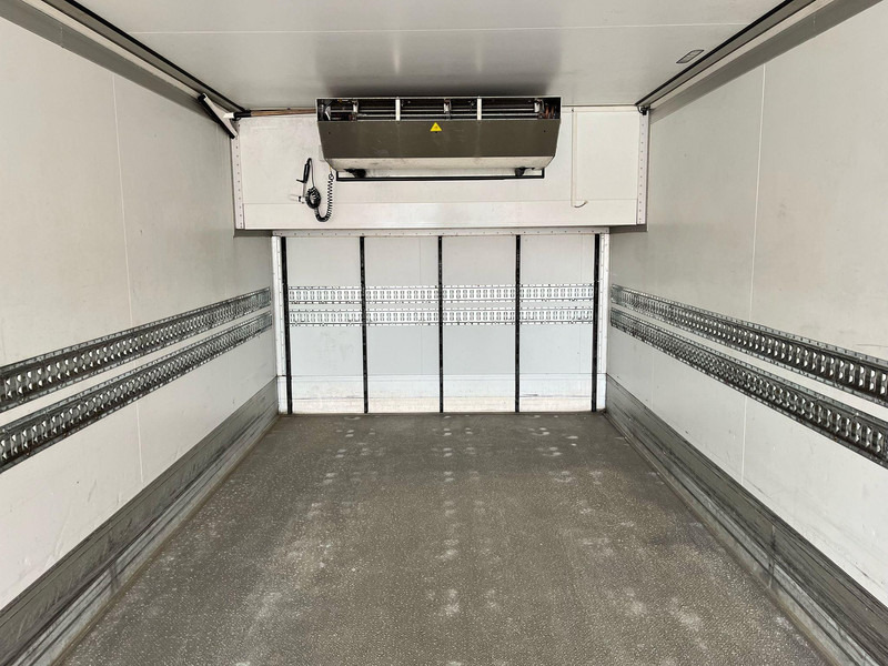 Kühlkoffer LKW Mercedes-Benz Antos 2545 6x2*4 SUPRA 850 / BOX L=9462 mm: das Bild 11