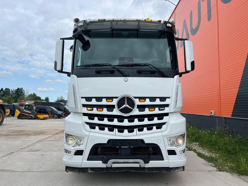 Mercedes-Benz Arocs 2542 6x2*4 JOAB 20 ton / L=5400 mm - Abrollkipper: das Bild 3 Mercedes-Benz Arocs 2542 6x2*4 JOAB 20 ton / L=5400 mm - Abrollkipper: das Bild 3