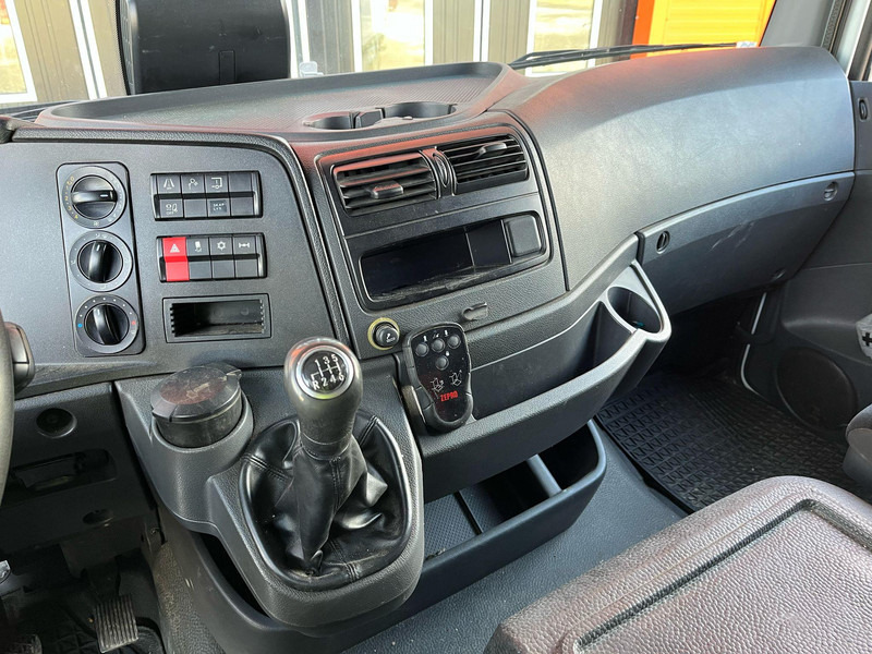Kühlkoffer LKW Mercedes-Benz Atego 1018 4x2 THERMOKING / BOX L=6477 mm: das Bild 20