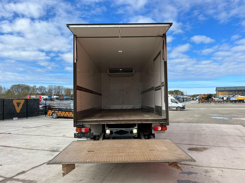 Kühlkoffer LKW Mercedes-Benz Atego 1018 4x2 THERMOKING / BOX L=6477 mm: das Bild 11