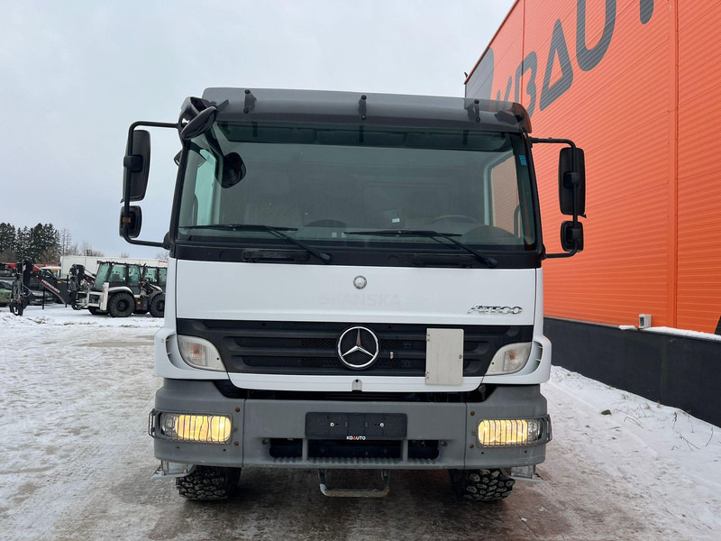 Mercedes-Benz Atego 1018 4x4 Hiab 077 - B3 HiDUO - Pritsche LKW, Autokran: das Bild 3 Mercedes-Benz Atego 1018 4x4 Hiab 077 - B3 HiDUO - Pritsche LKW, Autokran: das Bild 3