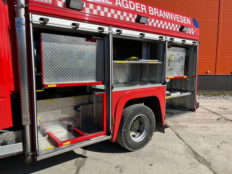 Feuerwehrfahrzeug Mercedes-Benz Atego 1329 4x2: das Bild 13