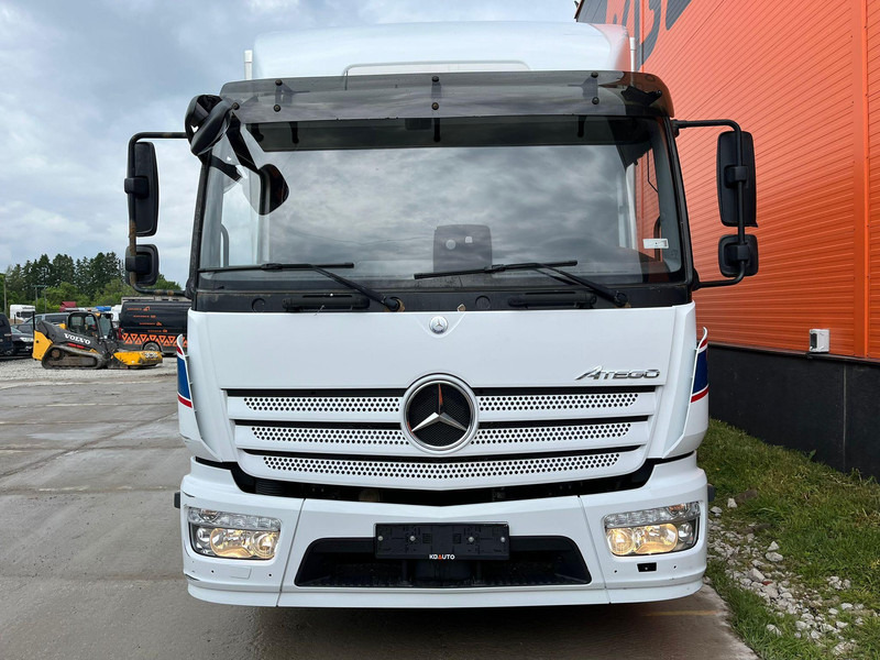 Mercedes-Benz Atego 1524 4x2 MITSUBISHI TU100 SA / BOX L=7660 mm - Kühlkoffer LKW: das Bild 2 Mercedes-Benz Atego 1524 4x2 MITSUBISHI TU100 SA / BOX L=7660 mm - Kühlkoffer LKW: das Bild 2