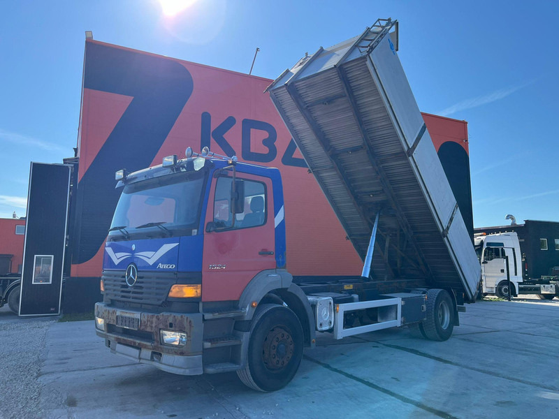 Mercedes-Benz Atego 1828 4x2 FULL STEEL / BOX L=6481 mm - Kipper: das Bild 2 Mercedes-Benz Atego 1828 4x2 FULL STEEL / BOX L=6481 mm - Kipper: das Bild 2