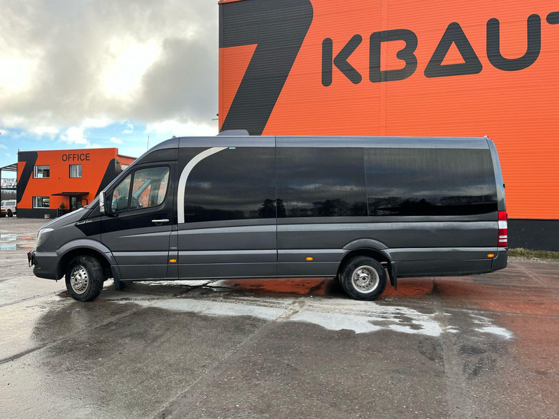 Mercedes-Benz Sprinter 519 CDI 23 SEATS / AC / AUXILIARY HEATING - Kleinbus, Personentransporter: das Bild 4 Mercedes-Benz Sprinter 519 CDI 23 SEATS / AC / AUXILIARY HEATING - Kleinbus, Personentransporter: das Bild 4