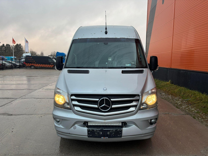 Mercedes-Benz Sprinter 519CDI 16 + 1 SEATS / AC - Kleinbus, Personentransporter: das Bild 3 Mercedes-Benz Sprinter 519CDI 16 + 1 SEATS / AC - Kleinbus, Personentransporter: das Bild 3