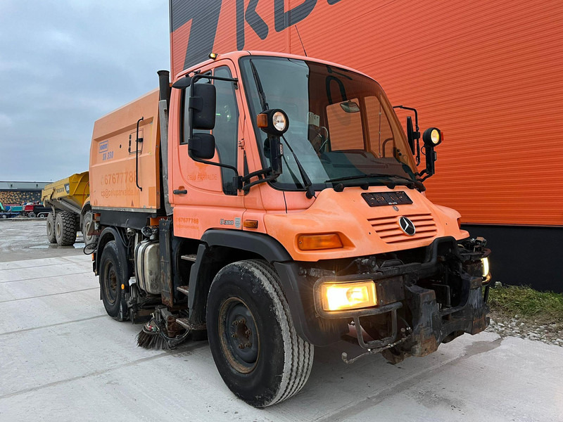 Mercedes-Benz UNIMOG U 300 4x4 TRILETY SK / 6918 hours - Kehrmaschine: das Bild 4 Mercedes-Benz UNIMOG U 300 4x4 TRILETY SK / 6918 hours - Kehrmaschine: das Bild 4
