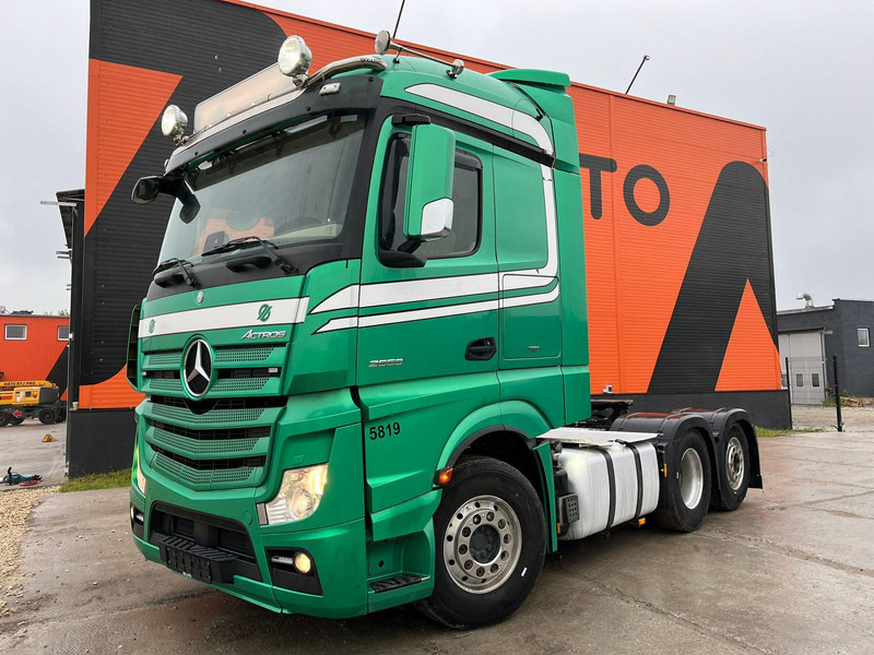 Mercedes-Benz Actros 2553 6x2 STREAMSPACE / RETARDER / PTO - Sattelzugmaschine: das Bild 2 Mercedes-Benz Actros 2553 6x2 STREAMSPACE / RETARDER / PTO - Sattelzugmaschine: das Bild 2