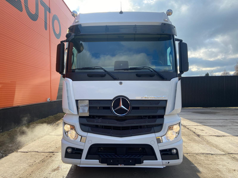Mercedes-Benz Actros F 2553 6x2 BIG SPACE - Sattelzugmaschine: das Bild 3 Mercedes-Benz Actros F 2553 6x2 BIG SPACE - Sattelzugmaschine: das Bild 3
