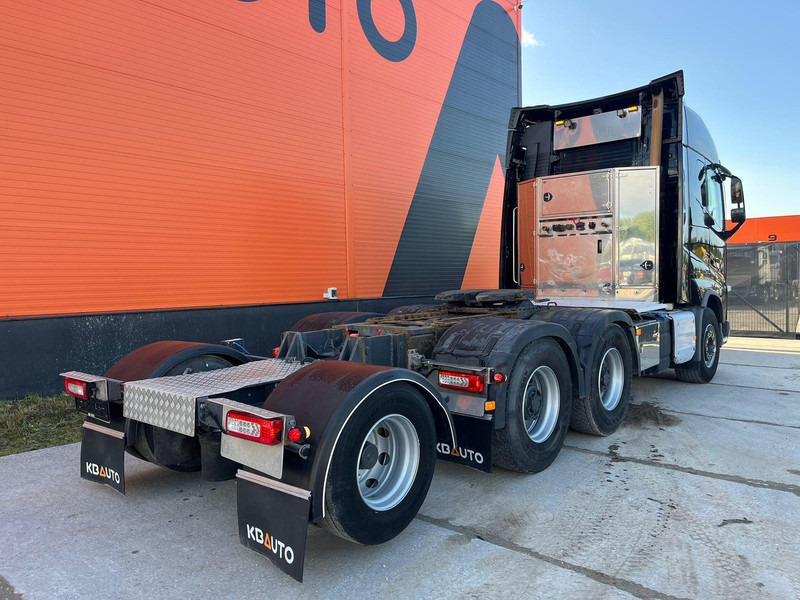 Volvo FH 16 750 8x4 GCW 90 ton / DOLLY / RETARDER - Sattelzugmaschine: das Bild 5 Volvo FH 16 750 8x4 GCW 90 ton / DOLLY / RETARDER - Sattelzugmaschine: das Bild 5