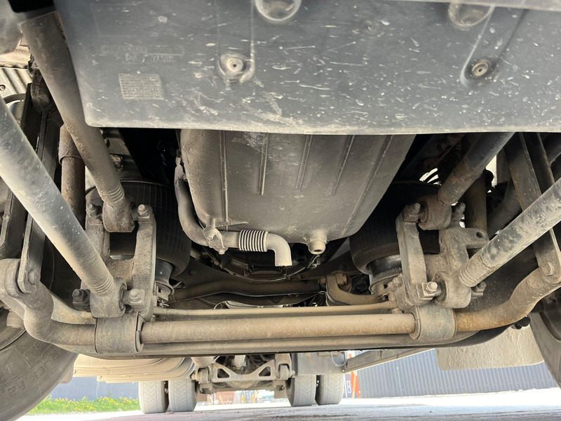Scania R 480 6x2*4 FOR SALE AS CHASSIS / RETARDER – Leasing Scania R 480 6x2*4 FOR SALE AS CHASSIS / RETARDER: das Bild 11