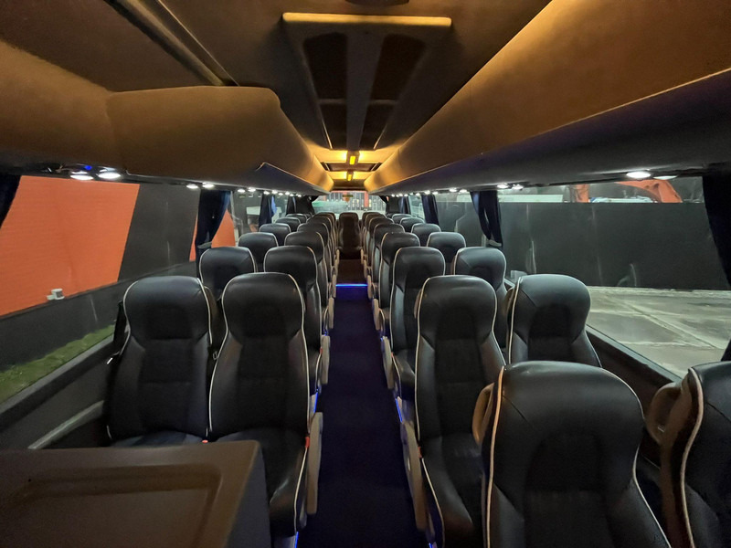 Reisebus Volvo B11R 9900 6x2*4 58 SEATS / AC / AUXILIARY HEATING / WC: das Bild 16 Reisebus Volvo B11R 9900 6x2*4 58 SEATS / AC / AUXILIARY HEATING / WC: das Bild 16