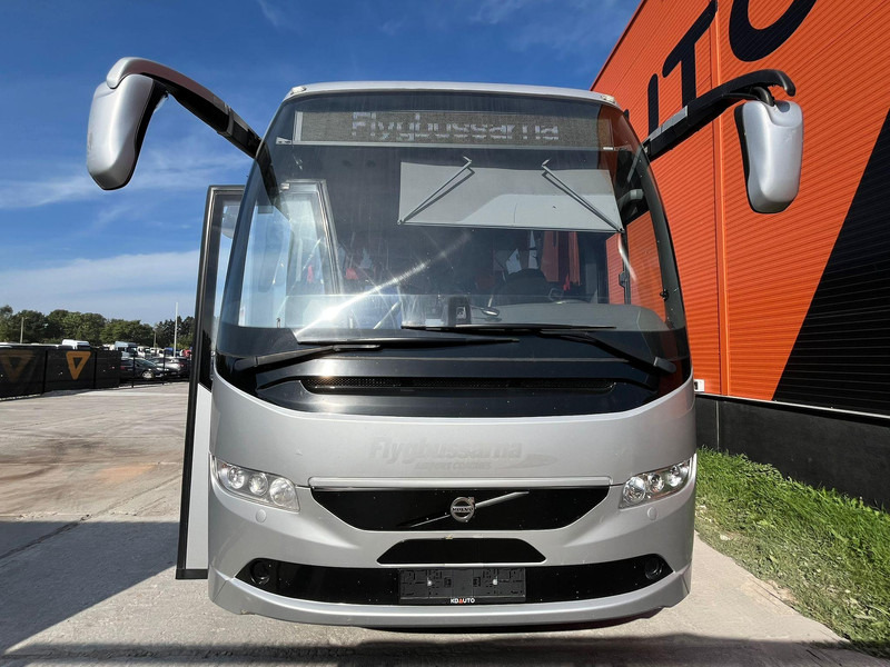 Volvo B8R 9700 H 6x2*4 61+1 SEATS / AC / AUXILIARY HEATER / WC - Reisebus: das Bild 2 Volvo B8R 9700 H 6x2*4 61+1 SEATS / AC / AUXILIARY HEATER / WC - Reisebus: das Bild 2