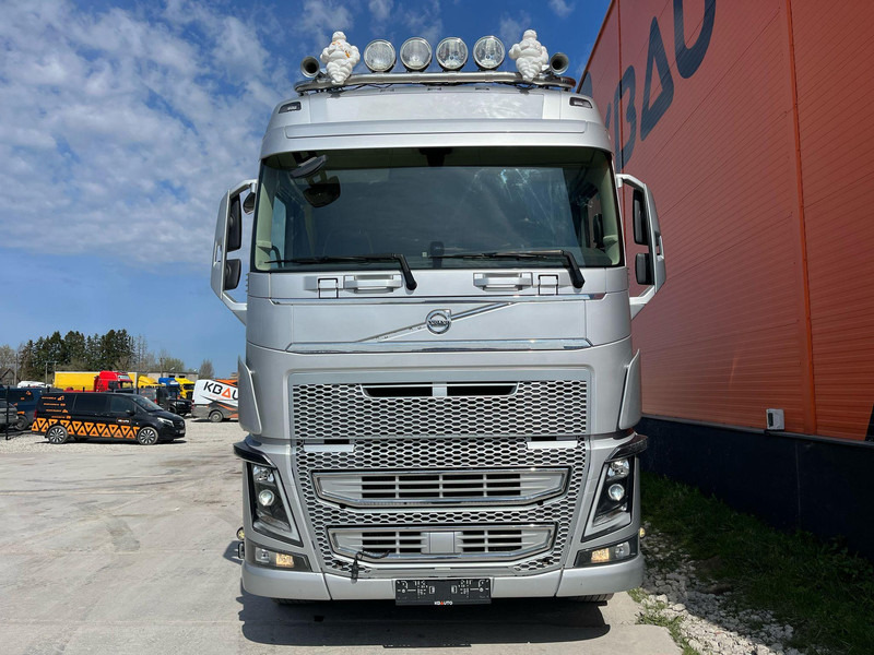 Volvo FH 16 750 6x4 9 TON FRONT AXLE / RETARDER / PTO / CHASSIS L=7856 mm - Fahrgestell LKW: das Bild 3 Volvo FH 16 750 6x4 9 TON FRONT AXLE / RETARDER / PTO / CHASSIS L=7856 mm - Fahrgestell LKW: das Bild 3
