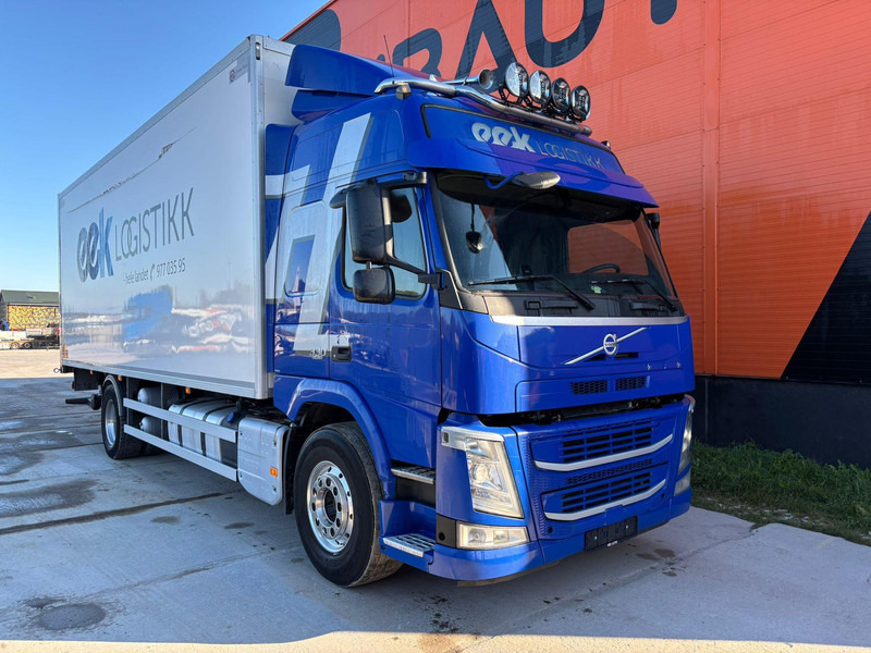 Volvo FM 330 4x2 BOX L=7608 mm - Koffer LKW: das Bild 4 Volvo FM 330 4x2 BOX L=7608 mm - Koffer LKW: das Bild 4