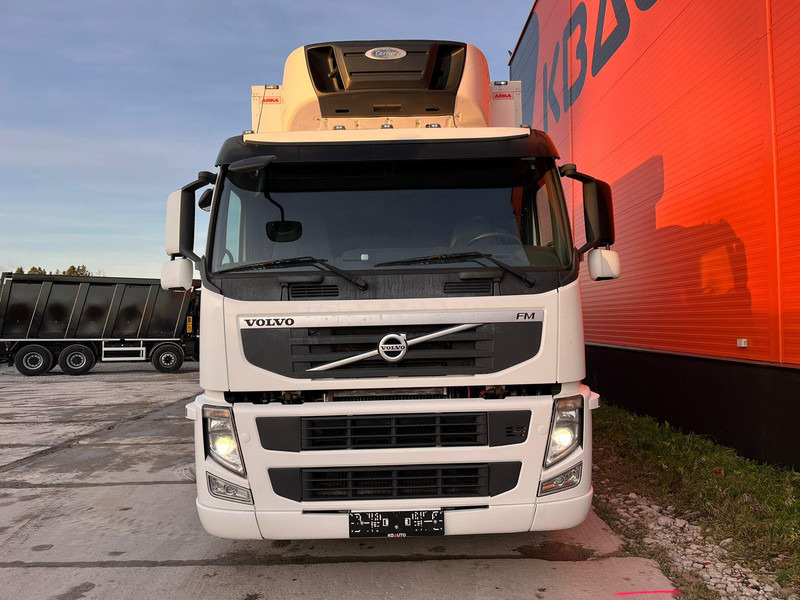 Volvo FM 370 4x2 SUPRA 950 Mt / BOX L=7746 mm - Kühlkoffer LKW: das Bild 3 Volvo FM 370 4x2 SUPRA 950 Mt / BOX L=7746 mm - Kühlkoffer LKW: das Bild 3
