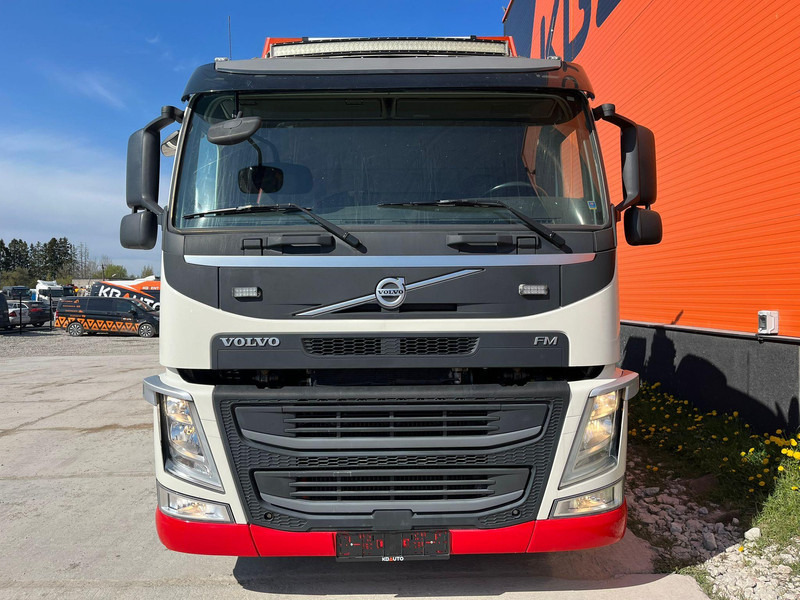Volvo FM 460 8x2*6 HIAB 302E-6 / PLATFORM L=6721 mm - Pritsche LKW, Autokran: das Bild 3 Volvo FM 460 8x2*6 HIAB 302E-6 / PLATFORM L=6721 mm - Pritsche LKW, Autokran: das Bild 3