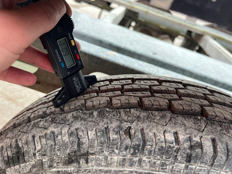 Pritschenanhänger/ Plattformanhänger Wiola W2: das Bild 8