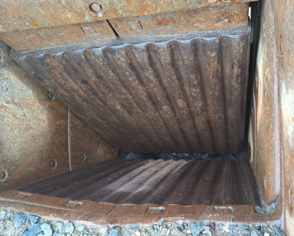 EXTEC Megabite - Backenbrecher: das Bild 4 EXTEC Megabite - Backenbrecher: das Bild 4