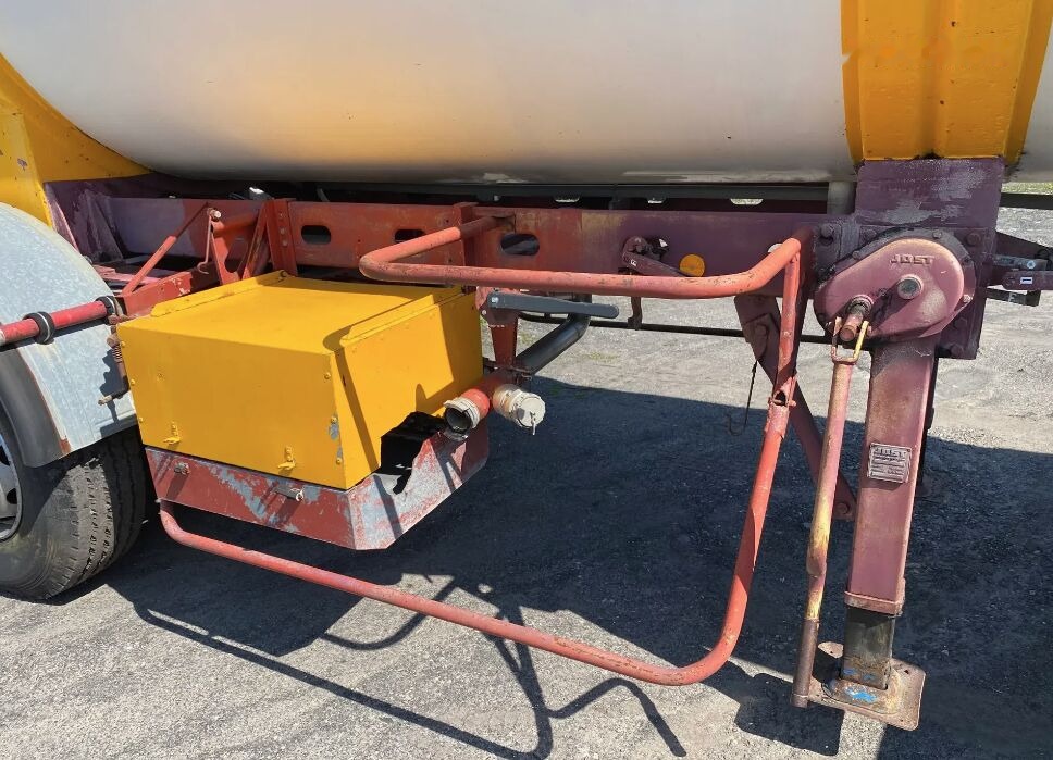 Tankauflieger Für die Beförderung von Lebensmittel Magyar SRM: das Bild 12