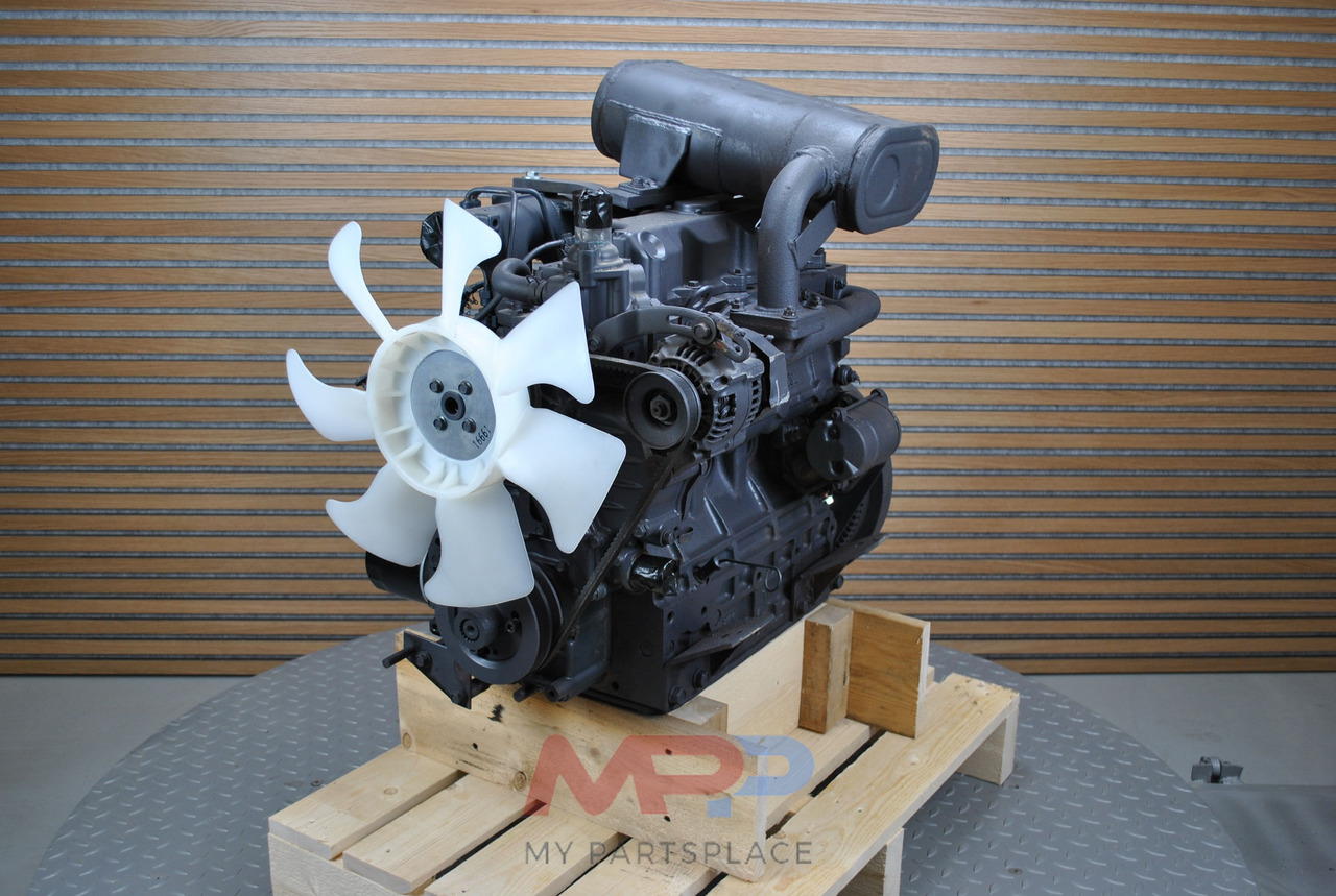 KUBOTA V2403 - Motor für Landmaschine: das Bild 3 KUBOTA V2403 - Motor für Landmaschine: das Bild 3