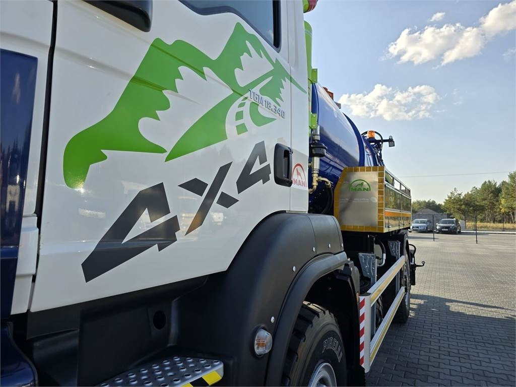 Kommunal-/ Sonderfahrzeug MAN TGM 4x4 GAMON PW8 for collecting liquid waste sepa: das Bild 9