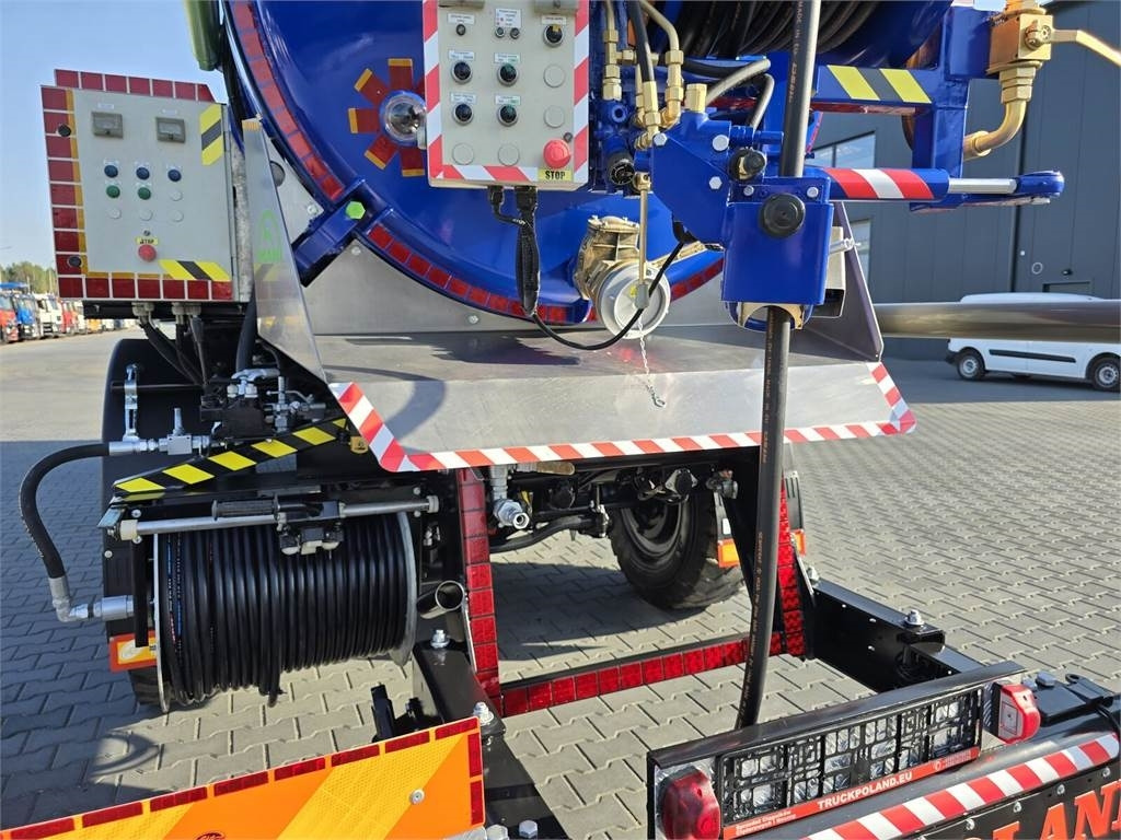 Kommunal-/ Sonderfahrzeug MAN TGM 4x4 GAMON PW8 for collecting liquid waste sepa: das Bild 20