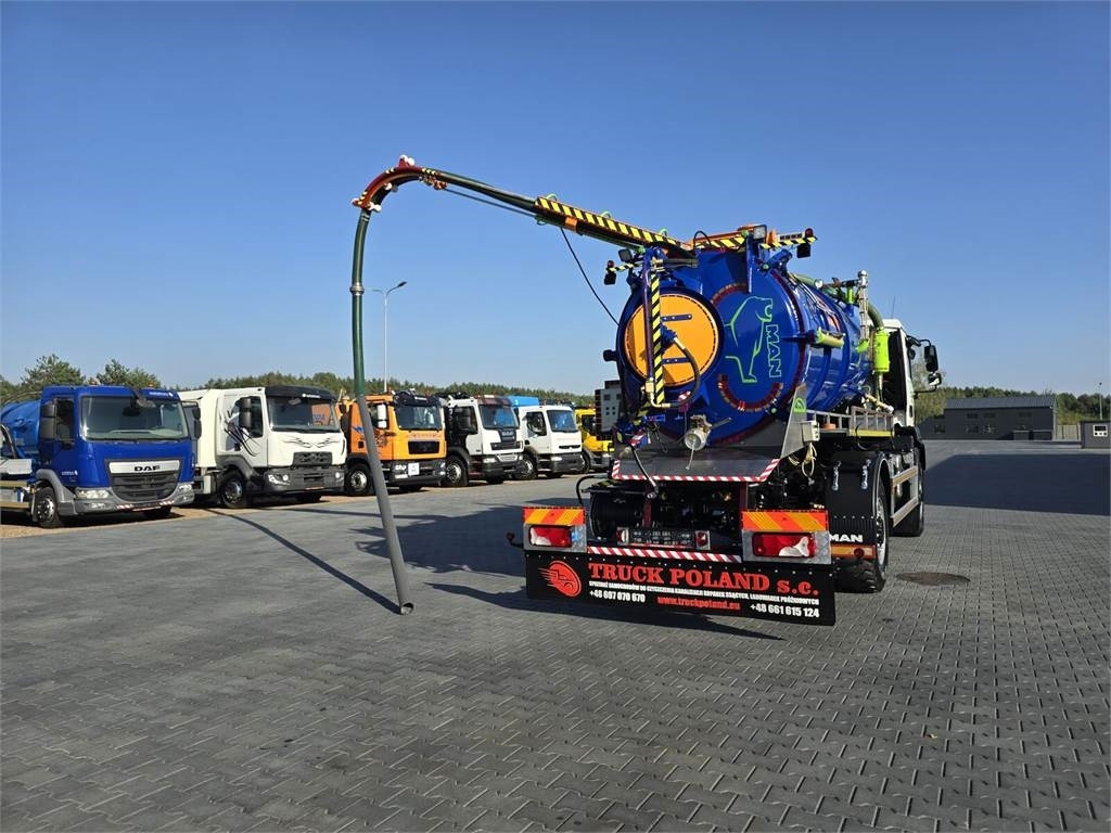 Kommunal-/ Sonderfahrzeug MAN TGM 4x4 GAMON PW8 for collecting liquid waste sepa: das Bild 32