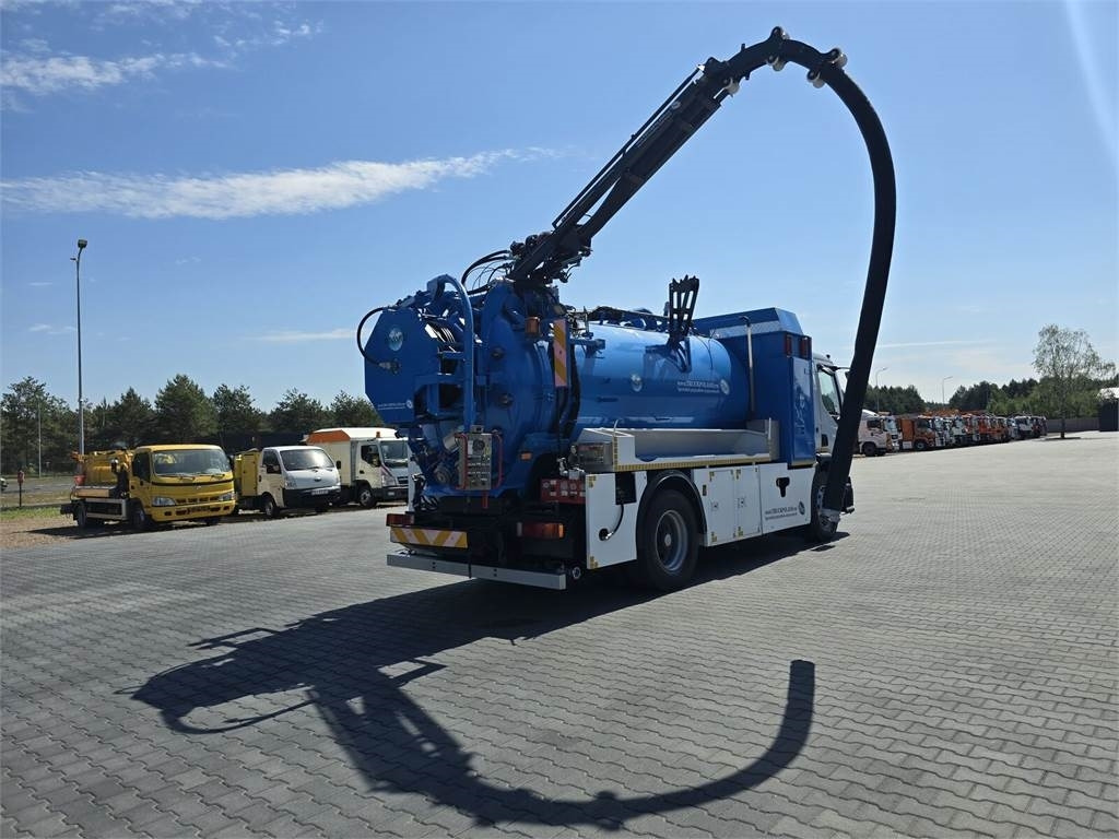 Renault 4x2 WUKO RIVARD for collecting liquid waste - Kommunal-/ Sonderfahrzeug: das Bild 4 Renault 4x2 WUKO RIVARD for collecting liquid waste - Kommunal-/ Sonderfahrzeug: das Bild 4