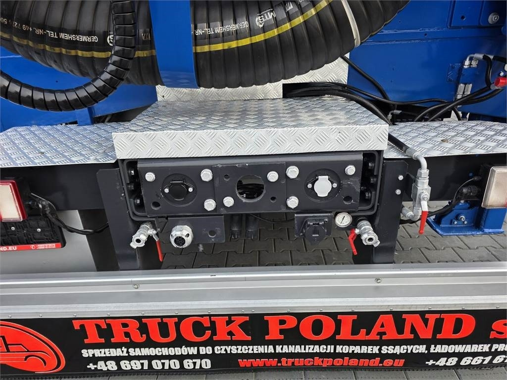 Kommunal-/ Sonderfahrzeug Renault MTS DINO 3 Saugbagger vacuum cleaner excavator suc: das Bild 15