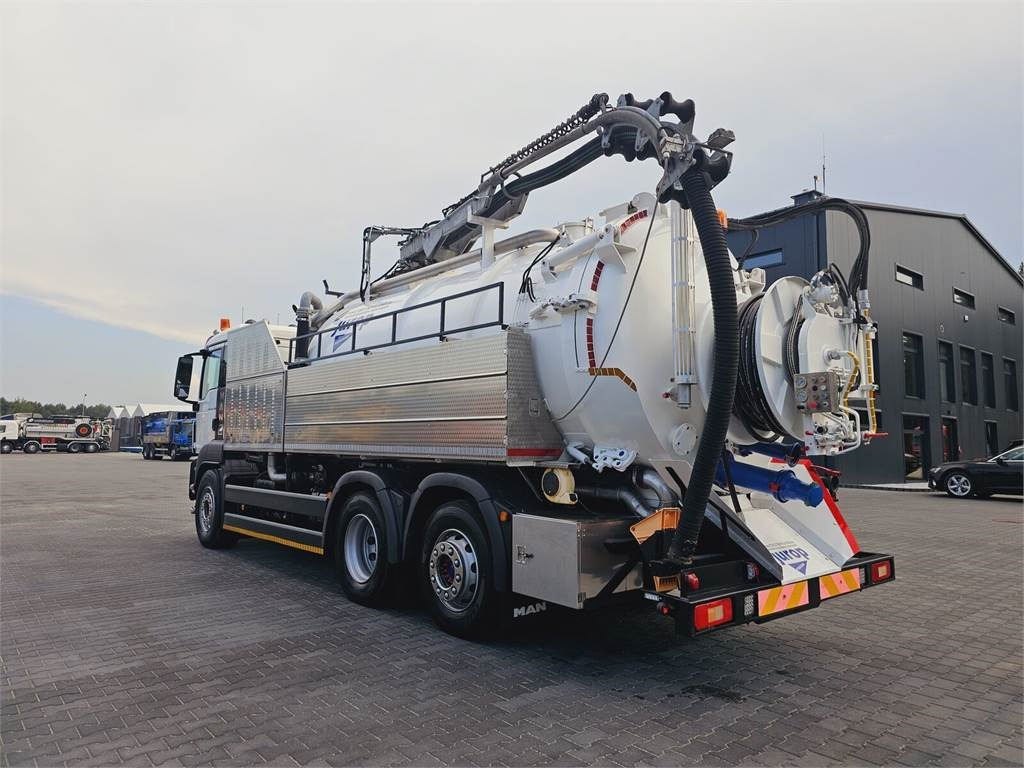 Saug-/ Spülfahrzeug MAN JUROP VJC9 / 5 2010 WUKO for collecting liquid was: das Bild 5