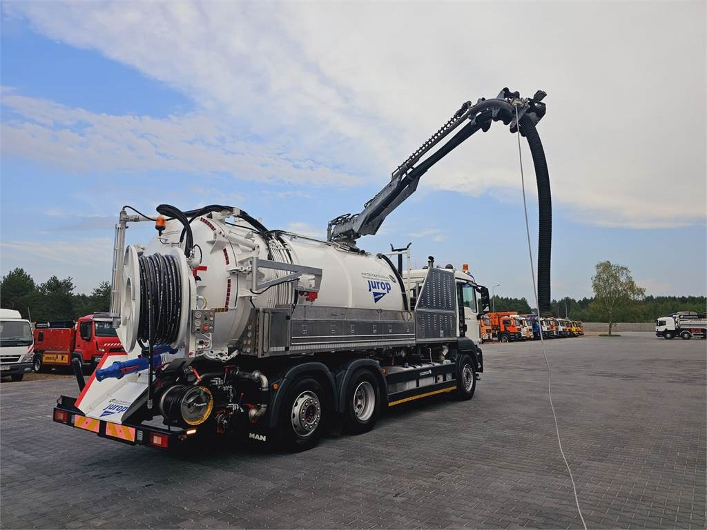 Saug-/ Spülfahrzeug MAN JUROP VJC9 / 5 2010 WUKO for collecting liquid was: das Bild 27