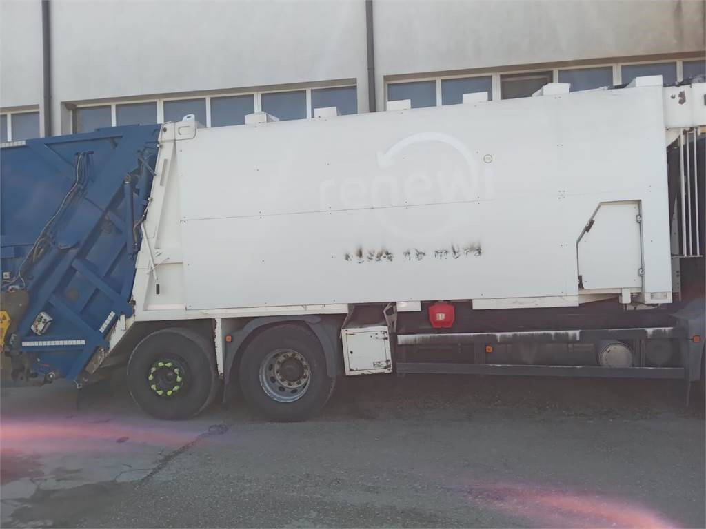 MAN Superstructure garbage truck MOL VDK PUSHER 20m3 - Müllwagen: das Bild 2 MAN Superstructure garbage truck MOL VDK PUSHER 20m3 - Müllwagen: das Bild 2