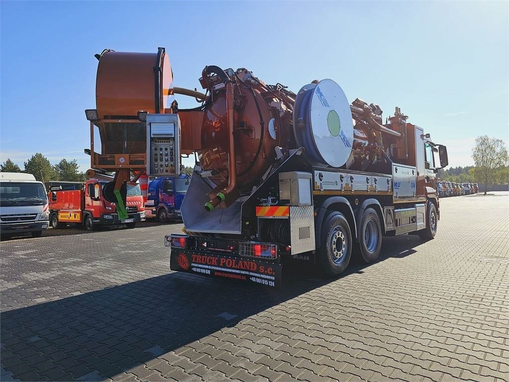 MAN WUKO KROLL ADR COMBI FOR SEWER CLEANING - Saug-/ Spülfahrzeug: das Bild 1 MAN WUKO KROLL ADR COMBI FOR SEWER CLEANING - Saug-/ Spülfahrzeug: das Bild 1