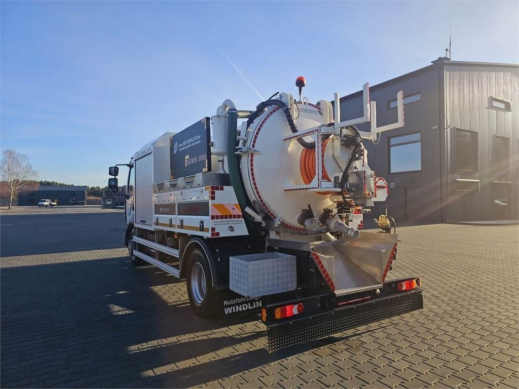 Renault GAMA KANRO KOMBI 5000 WUKO FOR CHANNEL CLEANING - Saug-/ Spülfahrzeug: das Bild 5 Renault GAMA KANRO KOMBI 5000 WUKO FOR CHANNEL CLEANING - Saug-/ Spülfahrzeug: das Bild 5