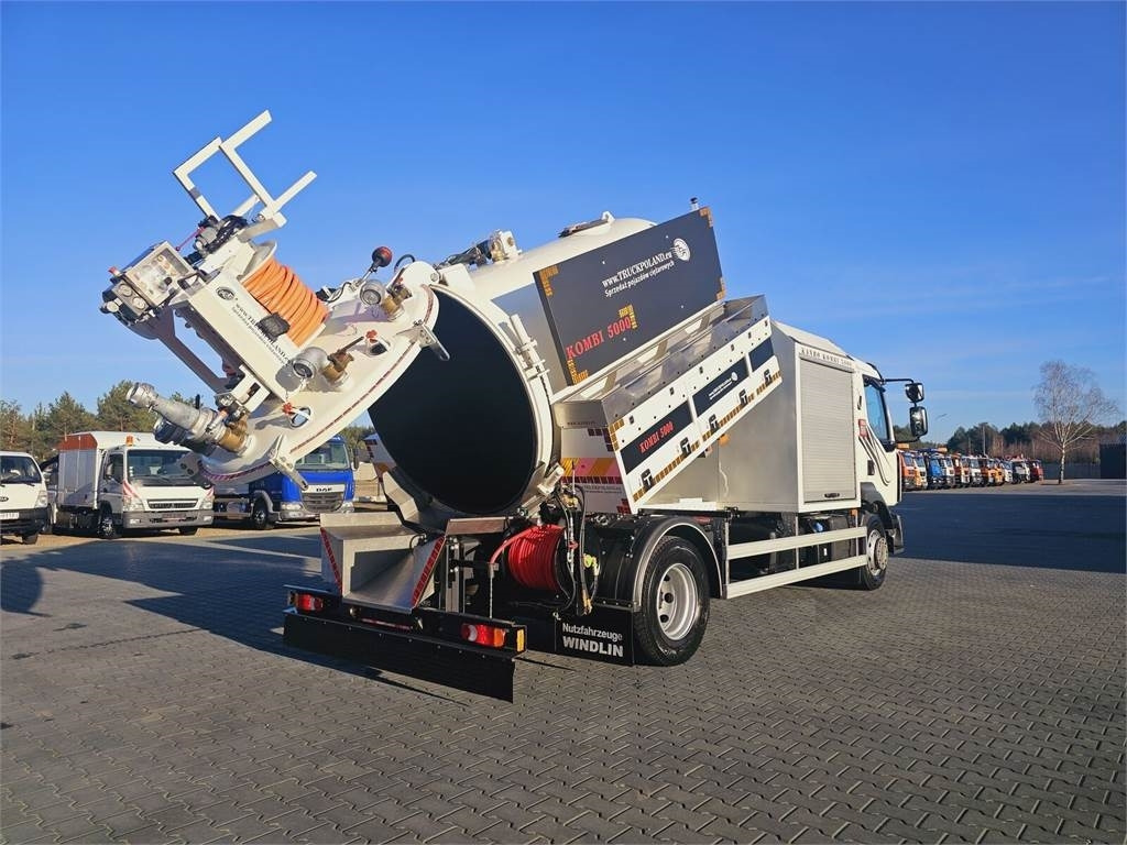 Renault GAMA KANRO KOMBI 5000 WUKO FOR CHANNEL CLEANING - Saug-/ Spülfahrzeug: das Bild 1 Renault GAMA KANRO KOMBI 5000 WUKO FOR CHANNEL CLEANING - Saug-/ Spülfahrzeug: das Bild 1
