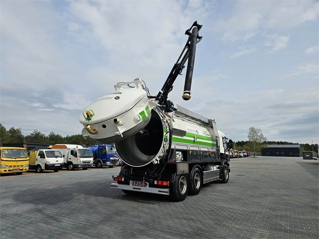 Scania WUKO KAISER EUR-MARK PKL 8.8 FOR COMBI DECK CLEANI - Saug-/ Spülfahrzeug: das Bild 3 Scania WUKO KAISER EUR-MARK PKL 8.8 FOR COMBI DECK CLEANI - Saug-/ Spülfahrzeug: das Bild 3