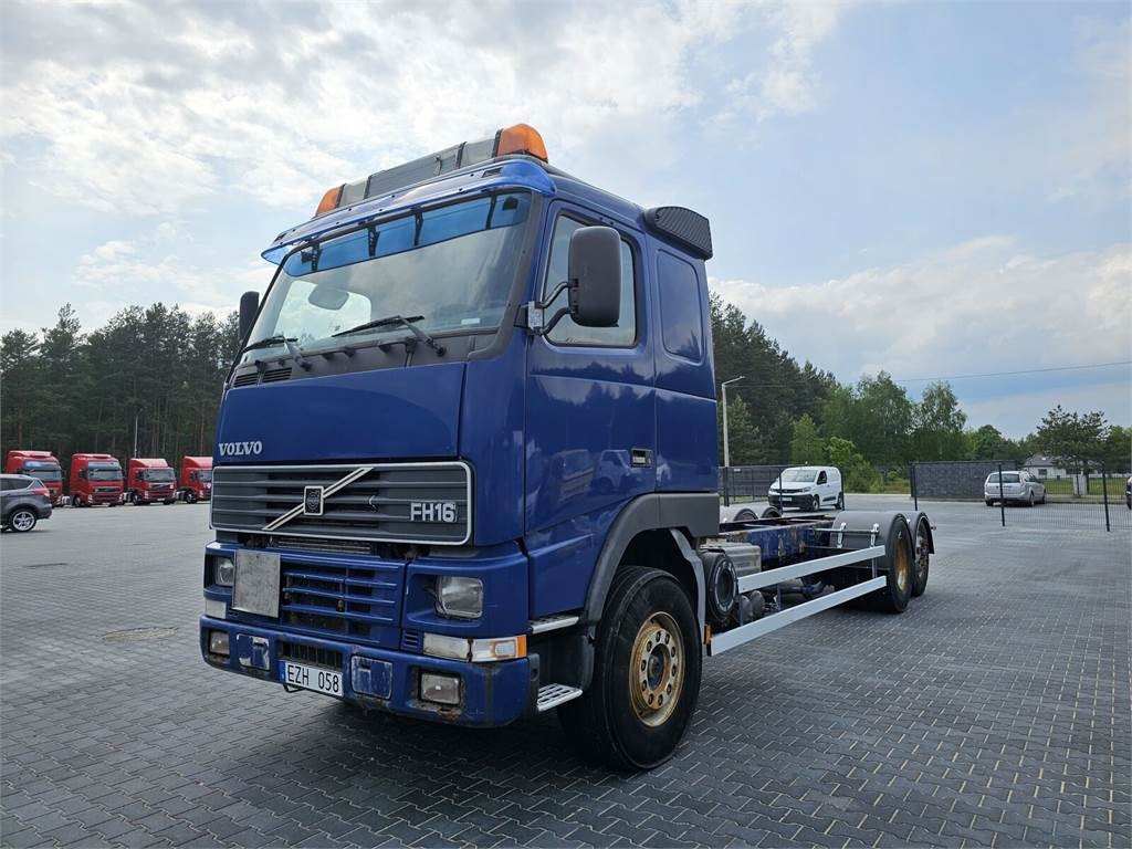 Volvo FH 16 470 KM 6x2 low mileage 229700 km !!!! - Containerwagen/ Wechselfahrgestell LKW: das Bild 2 Volvo FH 16 470 KM 6x2 low mileage 229700 km !!!! - Containerwagen/ Wechselfahrgestell LKW: das Bild 2