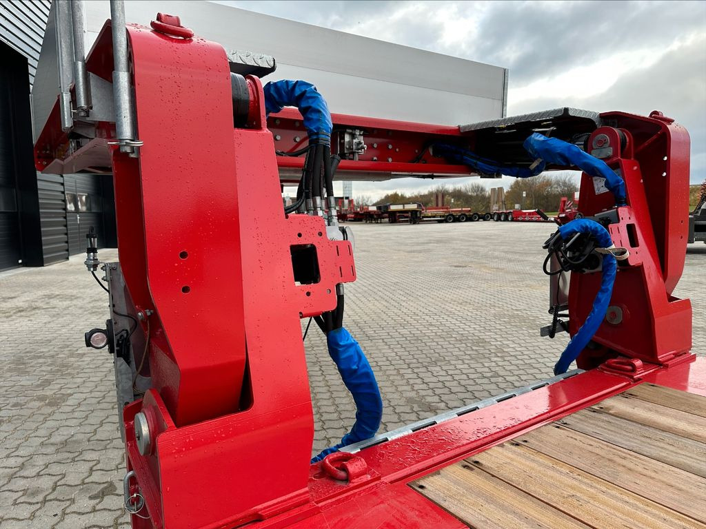 Faymonville Maxtrailer 510 Tiefbett Pendel Faymonville Maxtrailer 510 Tiefbett Pendel - Tieflader Auflieger: das Bild 5 Faymonville Maxtrailer 510 Tiefbett Pendel Faymonville Maxtrailer 510 Tiefbett Pendel - Tieflader Auflieger: das Bild 5